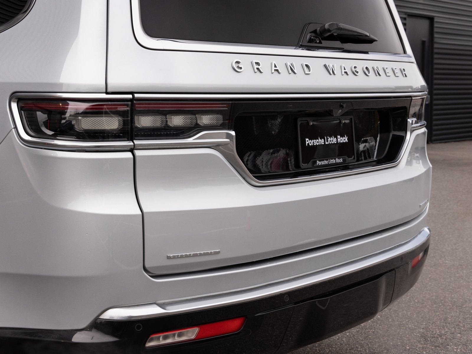 2022 Jeep Grand Wagoneer Series II