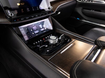 2022 Jeep Grand Wagoneer Series II