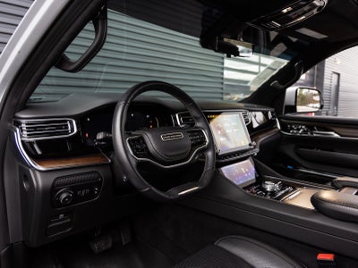 2022 Jeep Grand Wagoneer Series II