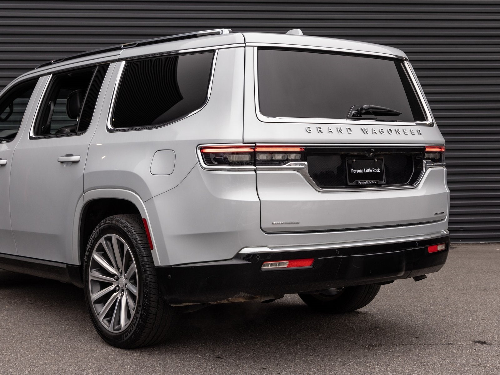 2022 Jeep Grand Wagoneer Series II