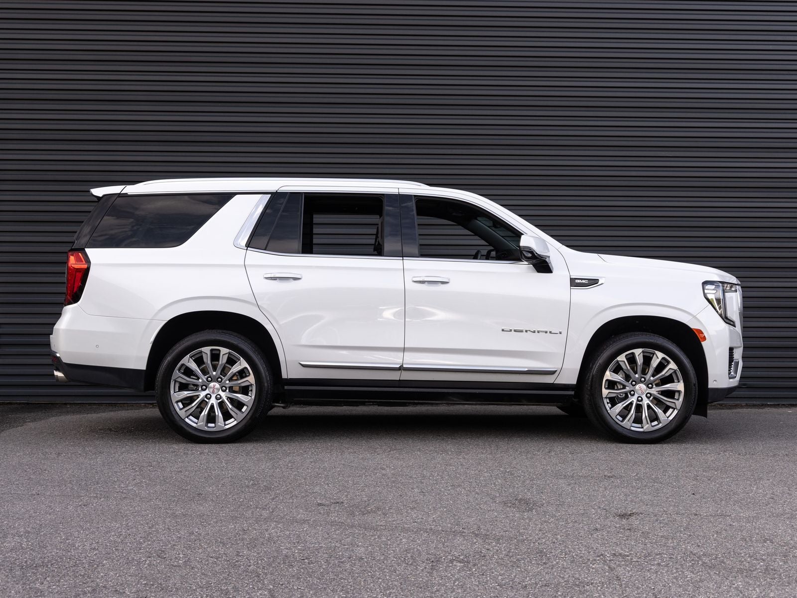 2023 GMC Yukon Denali Denali