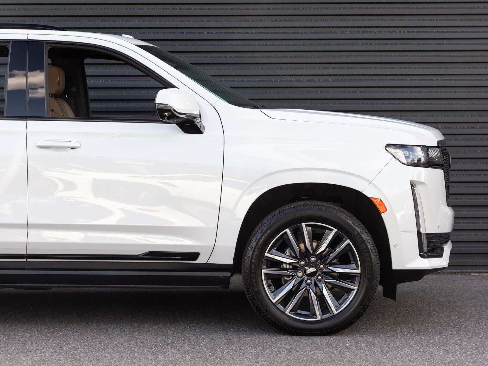 2022 Cadillac Escalade Sport