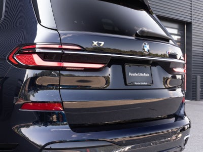 2024 BMW X7 M60i
