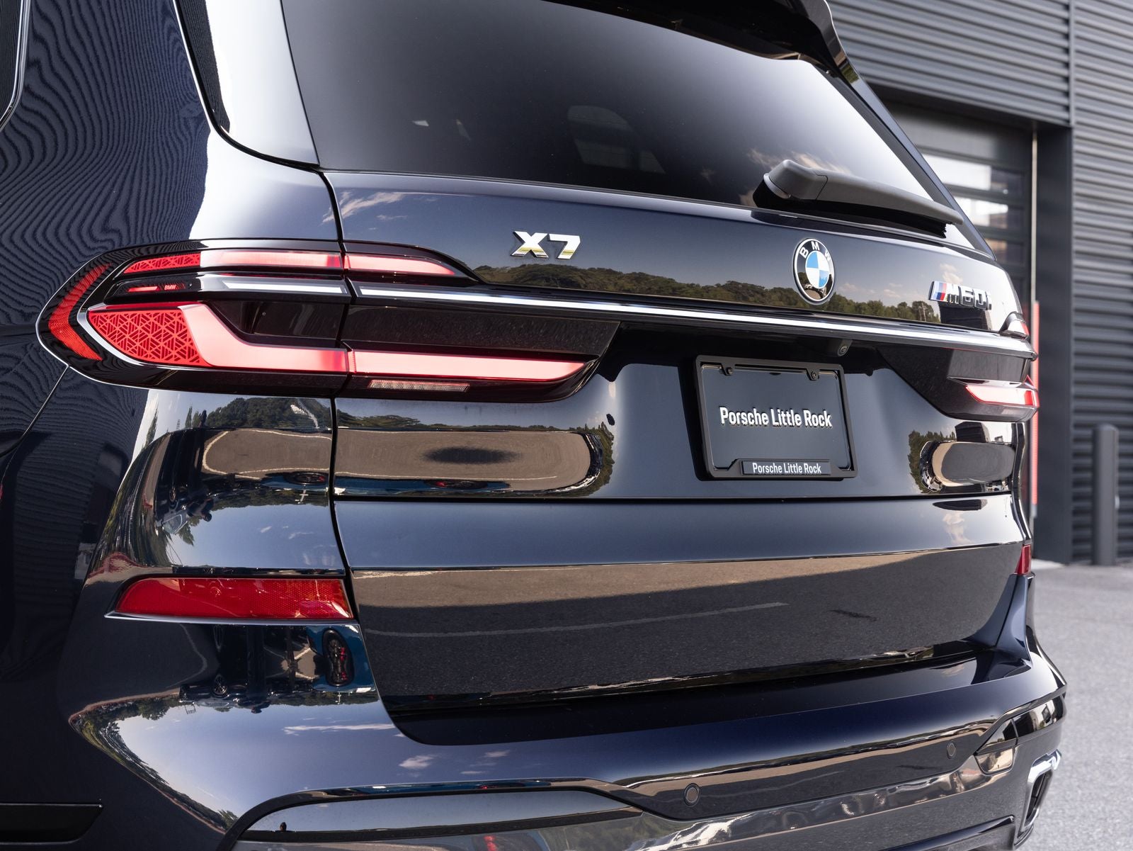 2024 BMW X7 M60i
