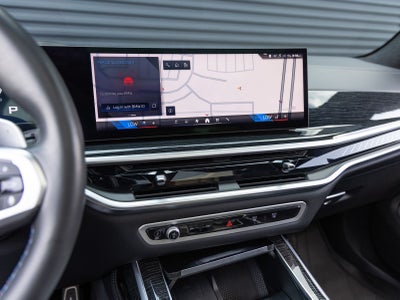 2024 BMW X7 M60i