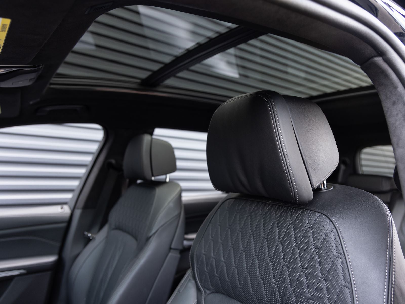 2024 BMW X7 M60i