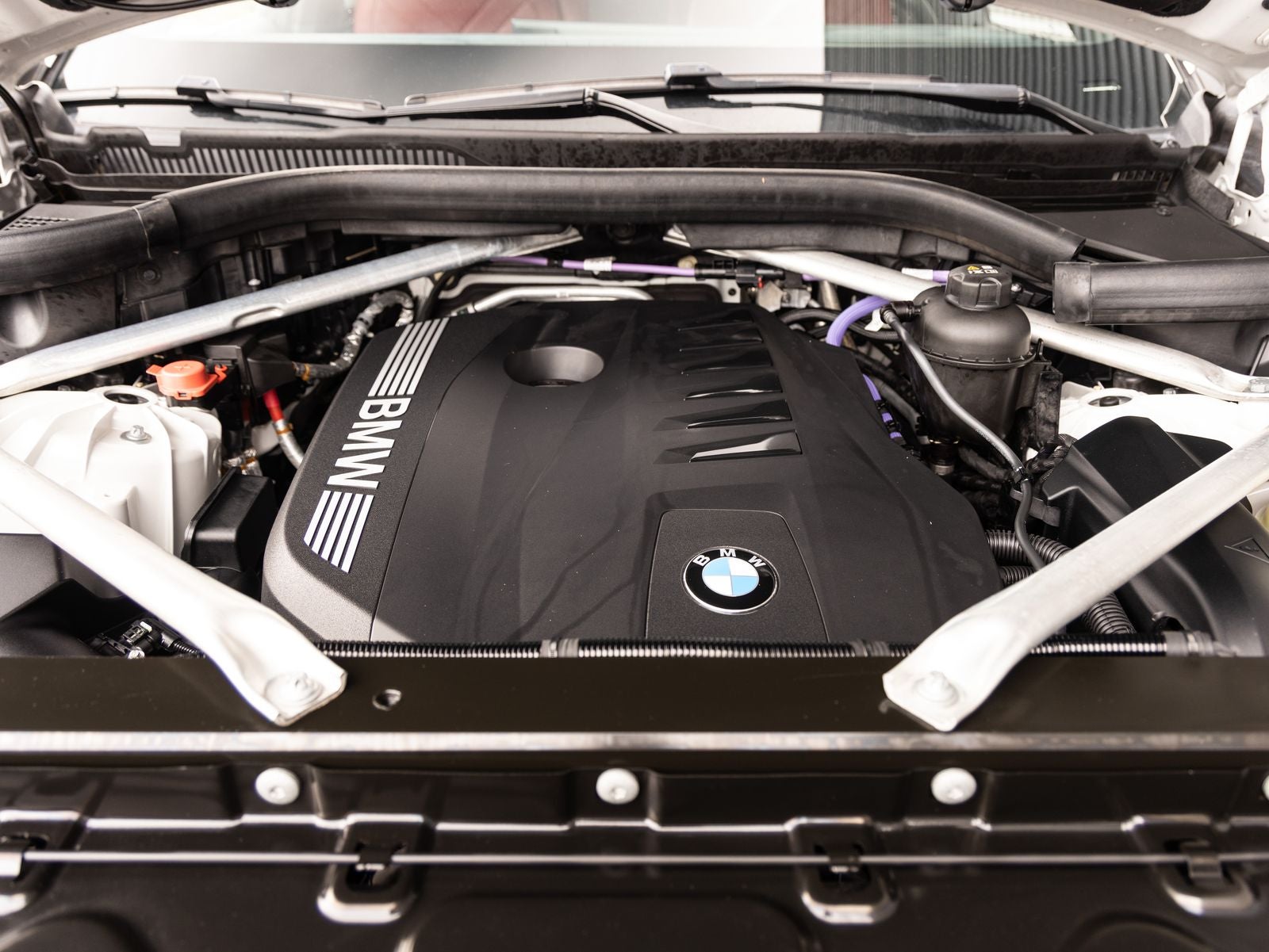 2024 BMW X6 xDrive40i