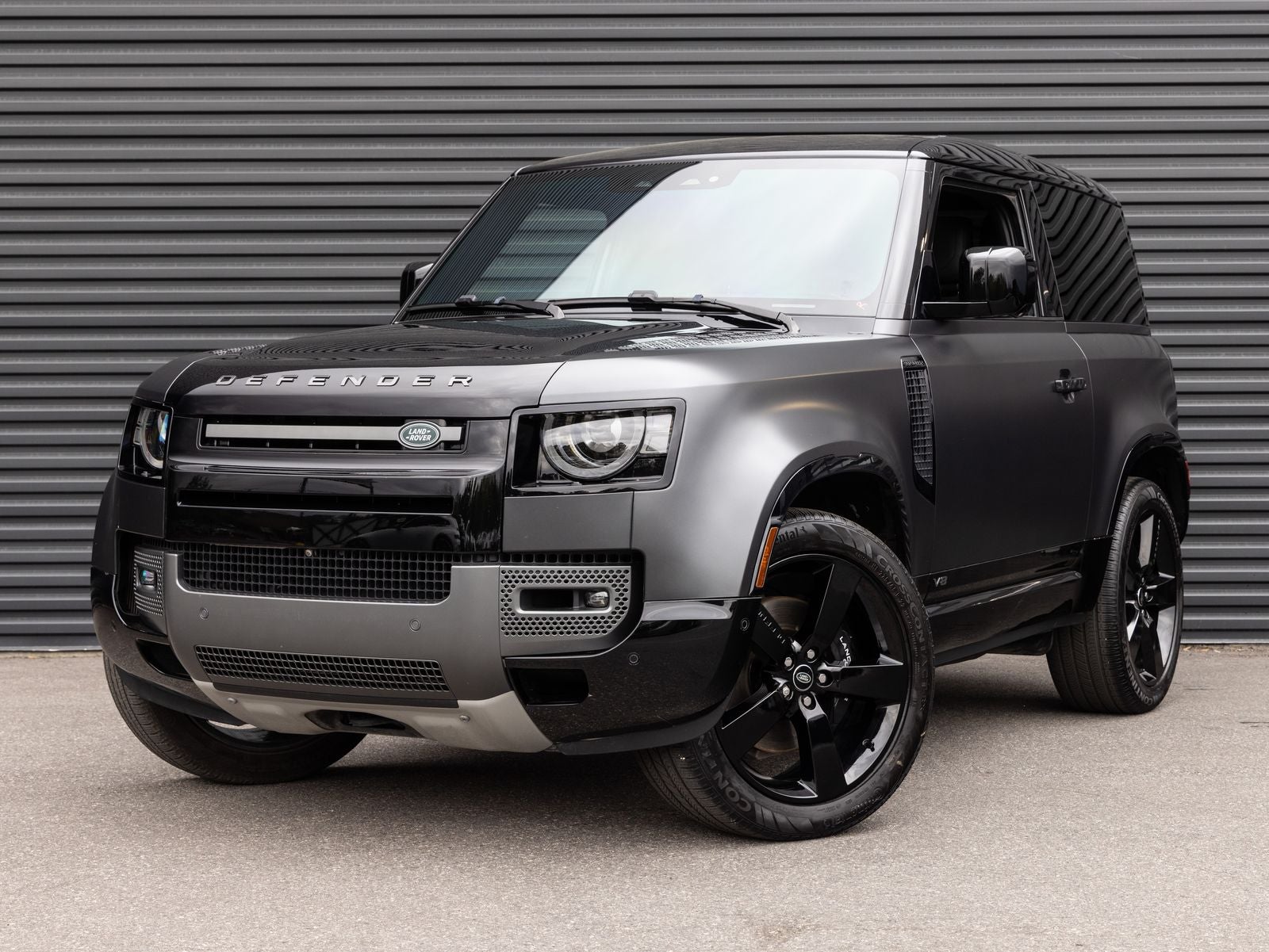 2024 Land Rover Defender Carpathian Edition