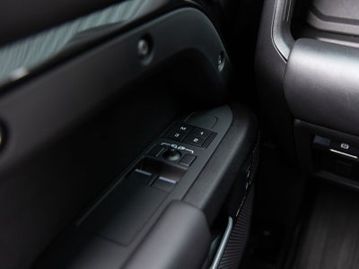 2024 Land Rover Defender Carpathian Edition