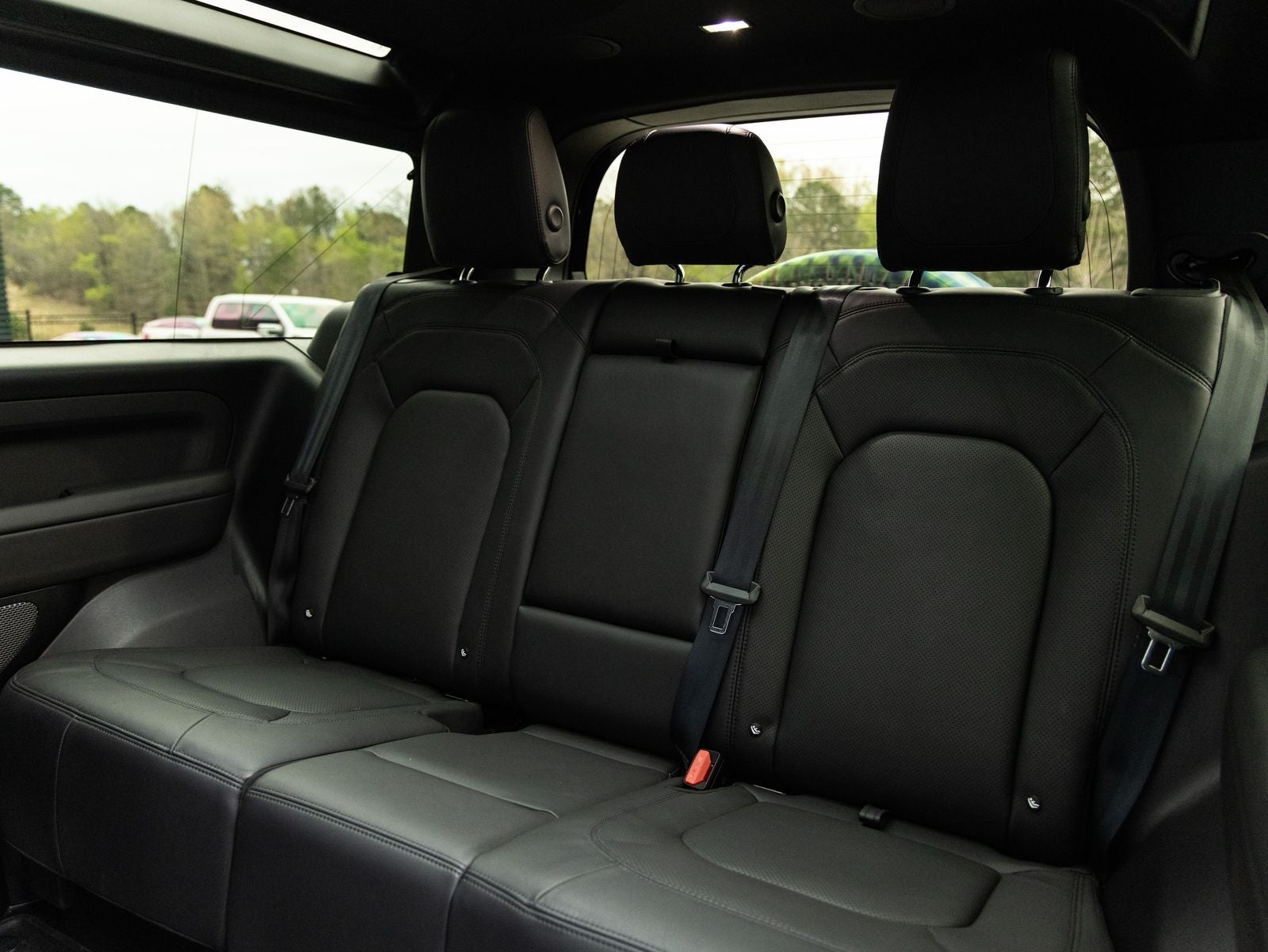 2024 Land Rover Defender Carpathian Edition