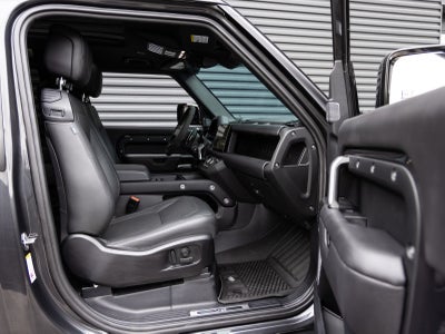 2024 Land Rover Defender Carpathian Edition