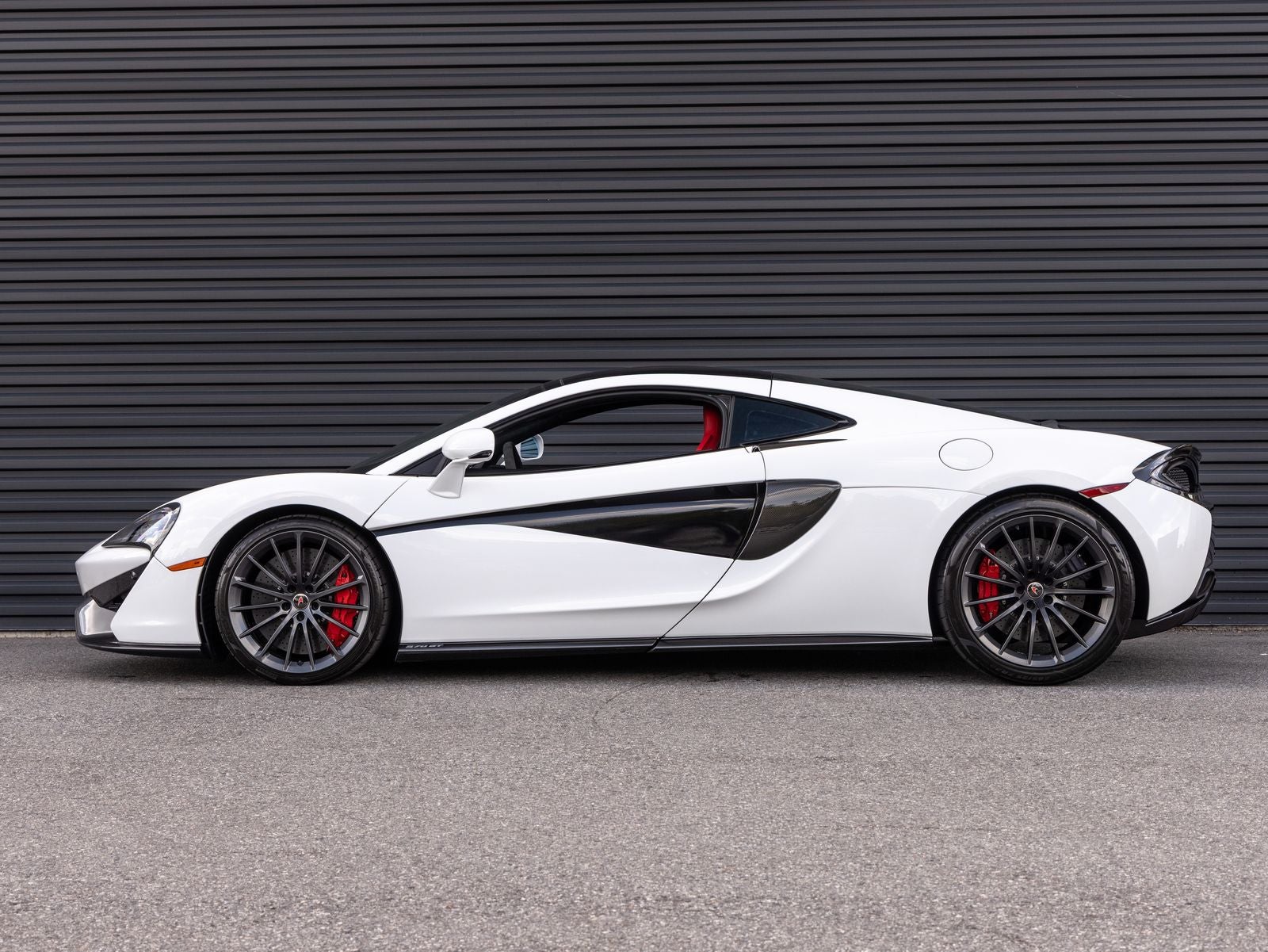 2018 McLaren 570GT Coupe