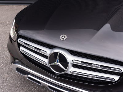 2021 Mercedes-Benz GLC 300 GLC 300