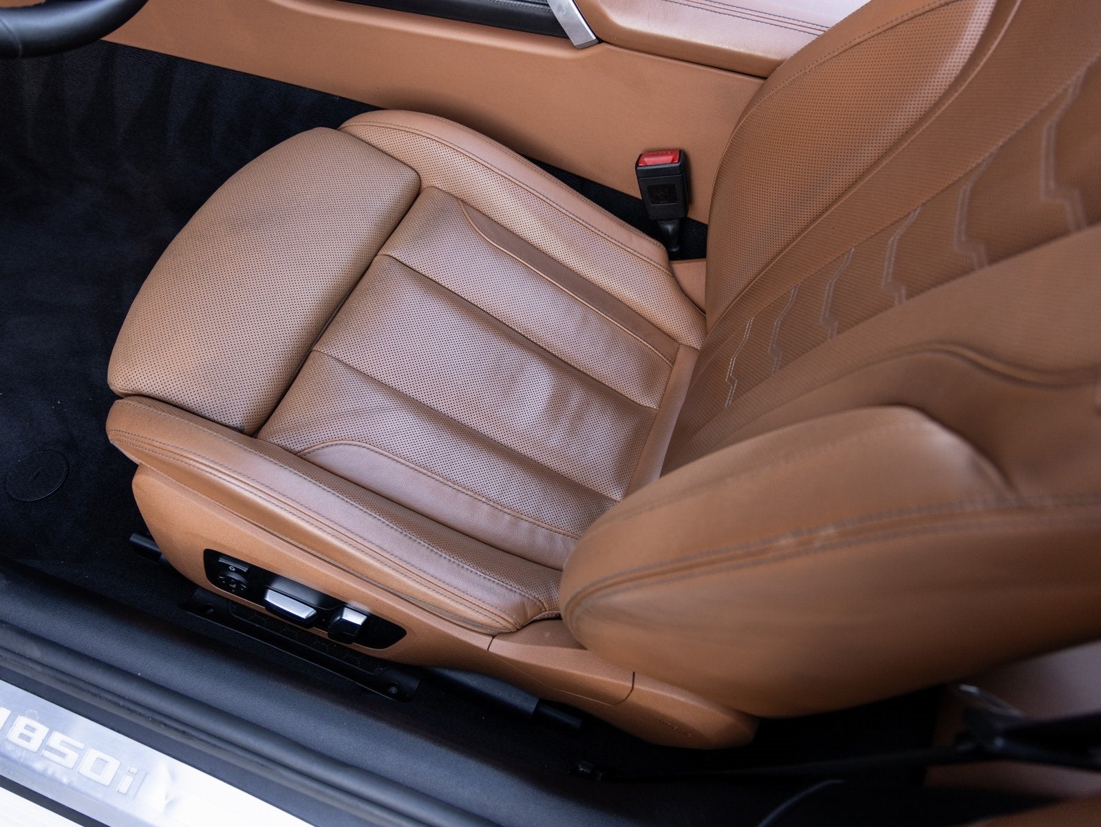 2019 BMW 8 Series M850i xDrive