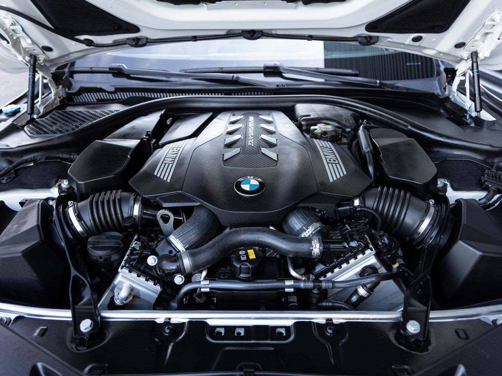 2019 BMW 8 Series M850i xDrive