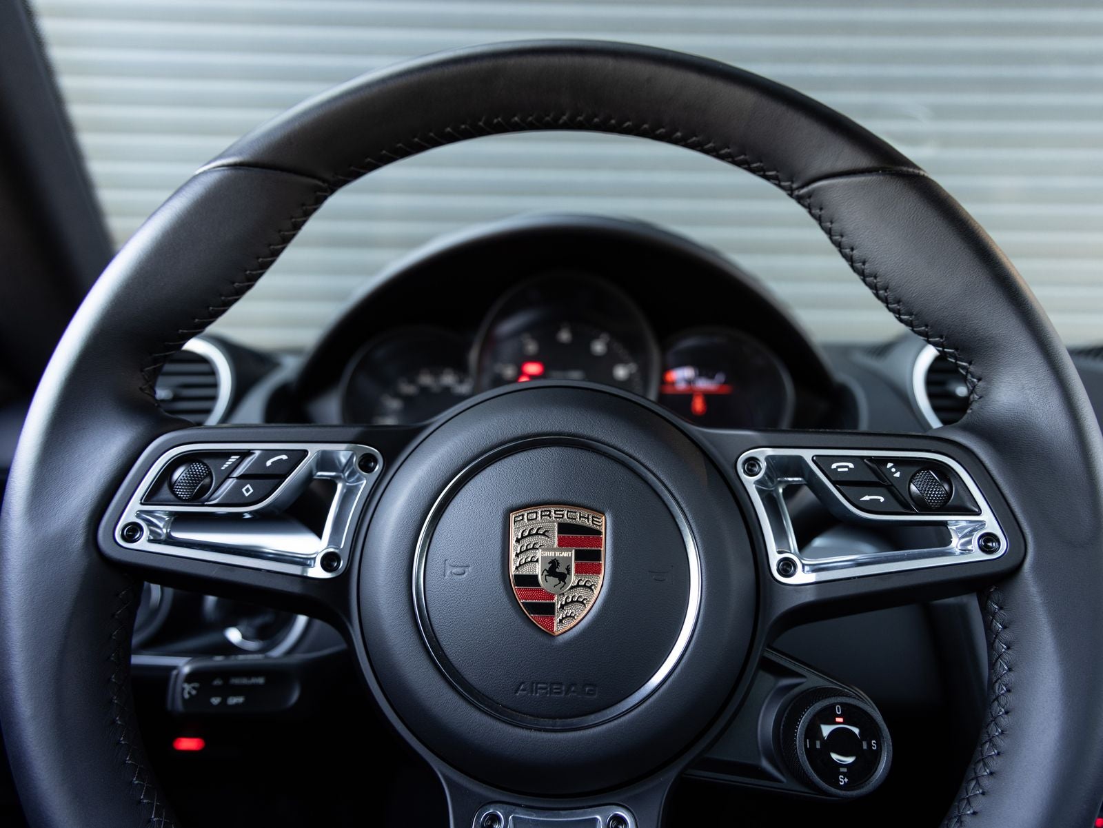 2025 Porsche 718 Cayman Coupe