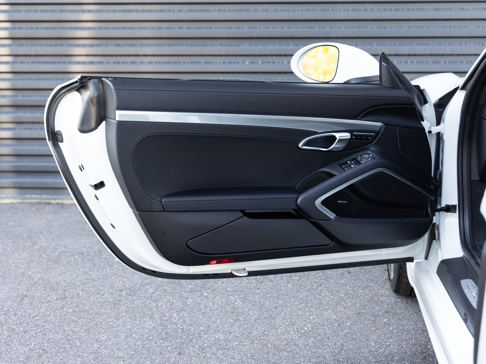 2025 Porsche 718 Cayman Coupe