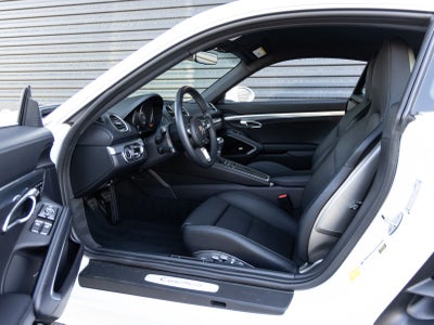 2025 Porsche 718 Cayman Coupe