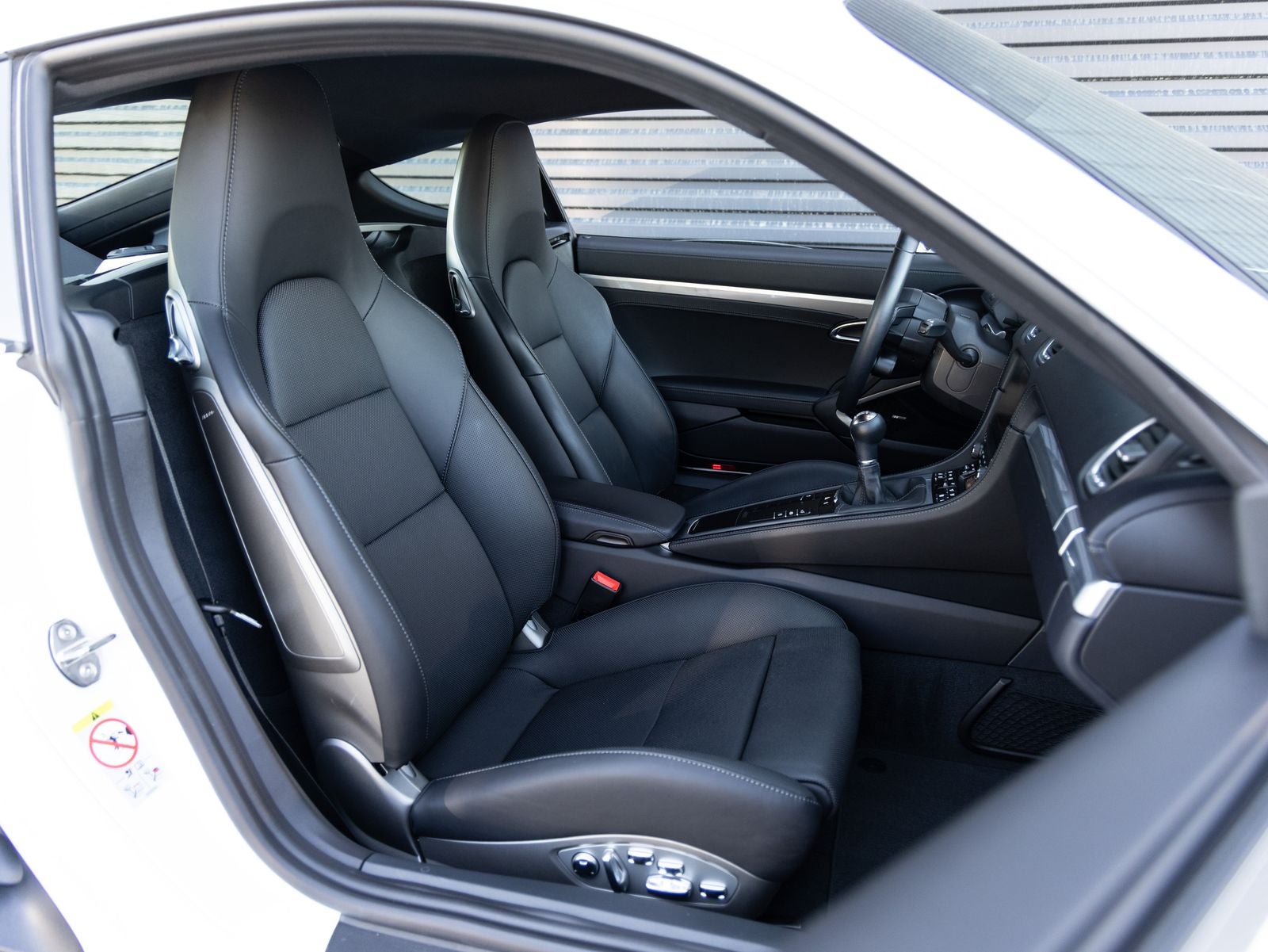 2025 Porsche 718 Cayman Coupe