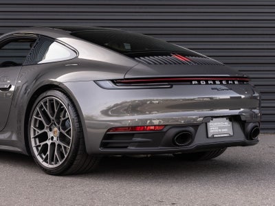2024 Porsche 911 Carrera