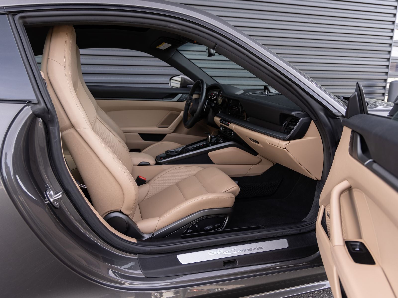 2024 Porsche 911 Carrera