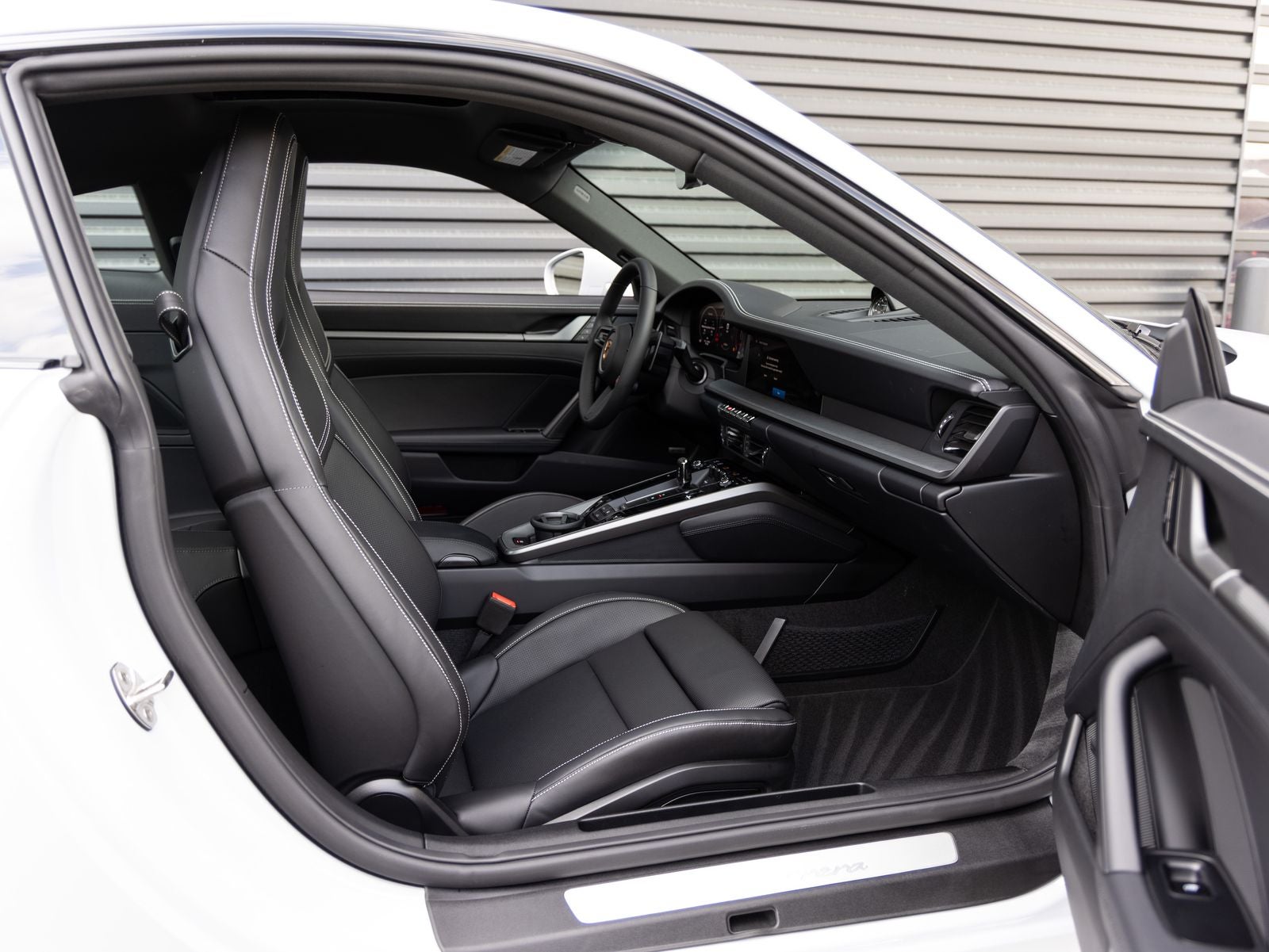 2026 Porsche 911 Carrera