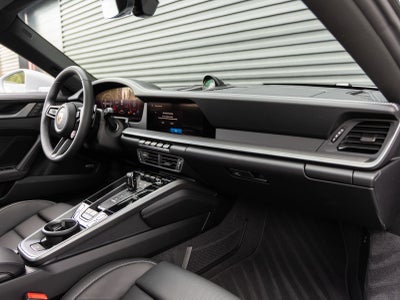 2026 Porsche 911 Carrera