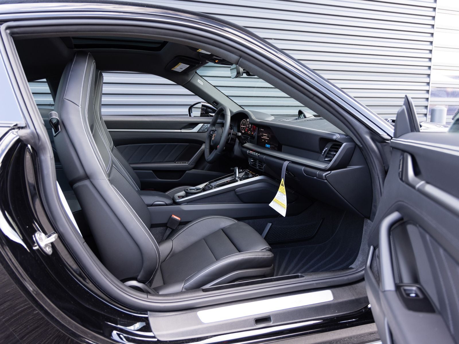 2026 Porsche 911 Carrera