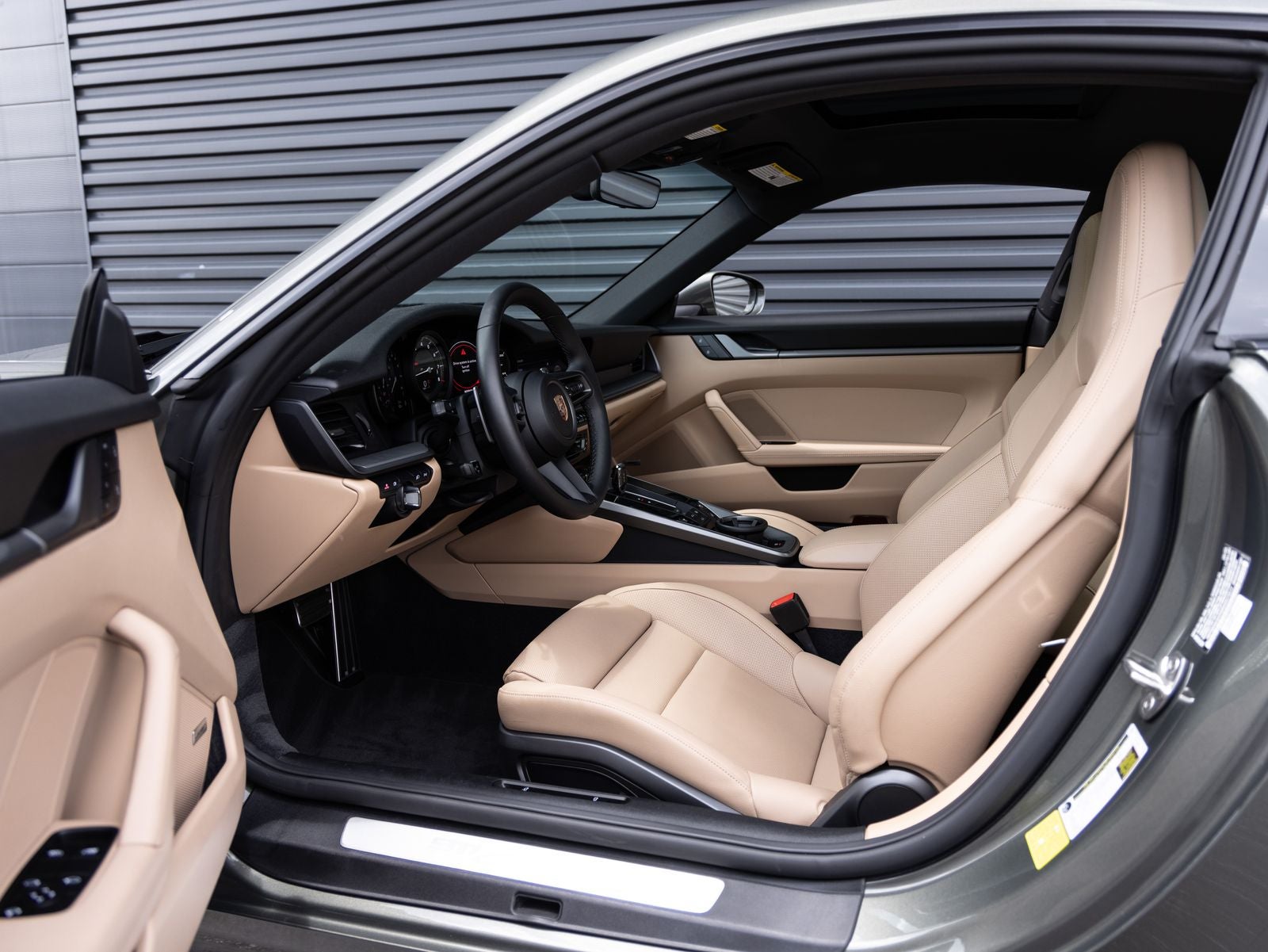 2024 Porsche 911 Carrera