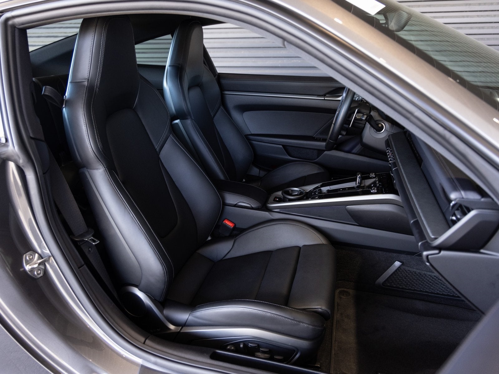 2024 Porsche 911 911 Carrera (MY24)