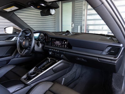 2024 Porsche 911 911 Carrera (MY24)