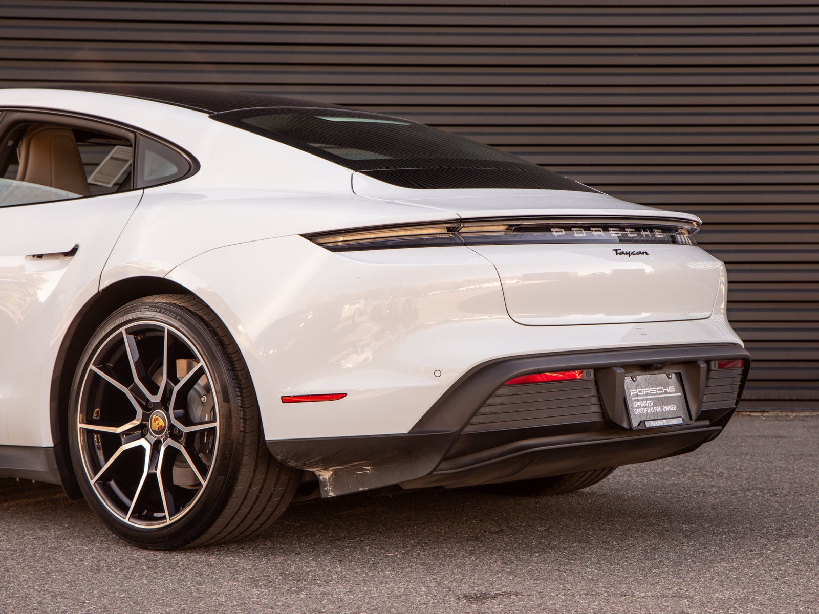 2023 Porsche Taycan Taycan
