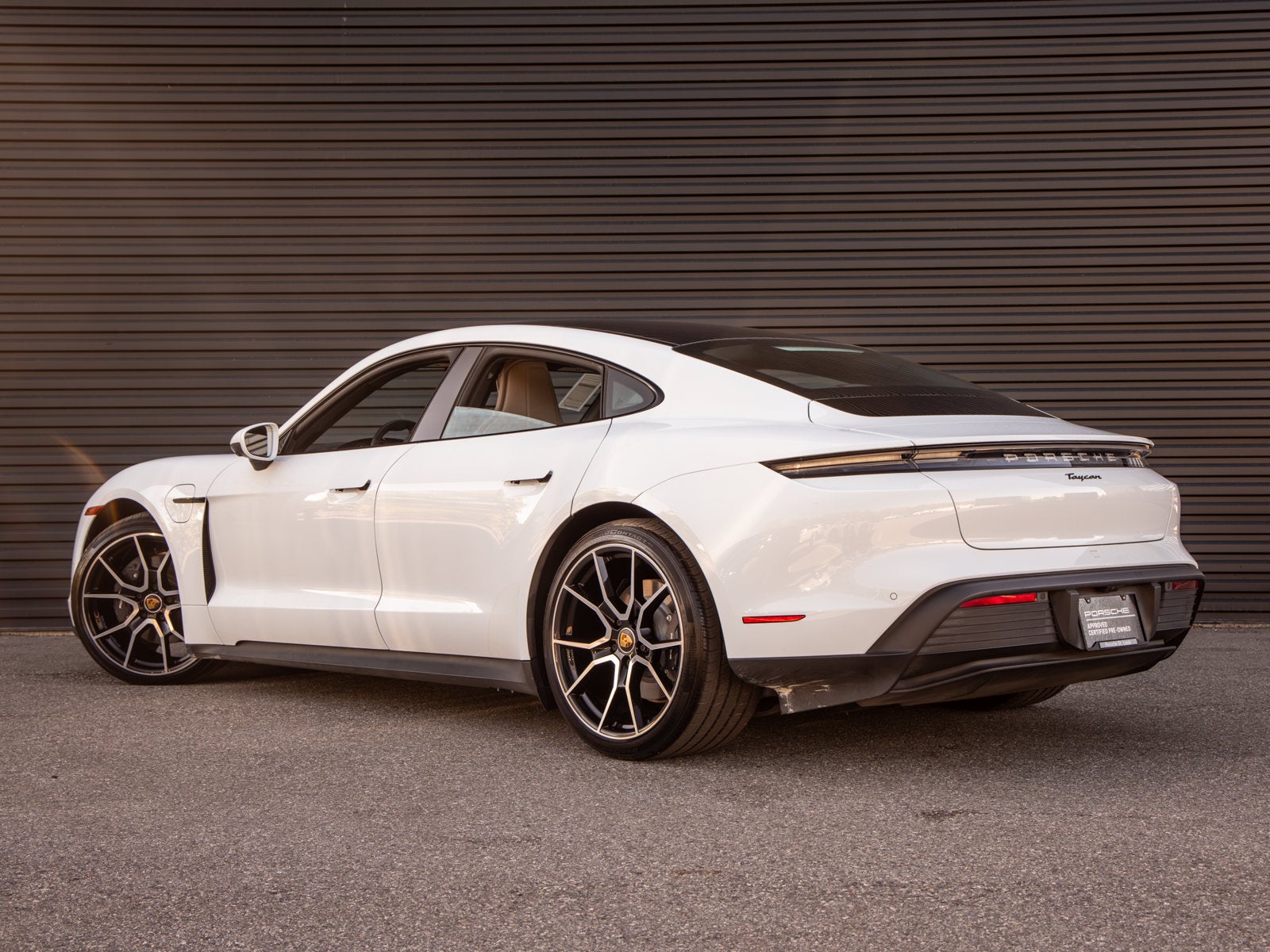 2023 Porsche Taycan Taycan