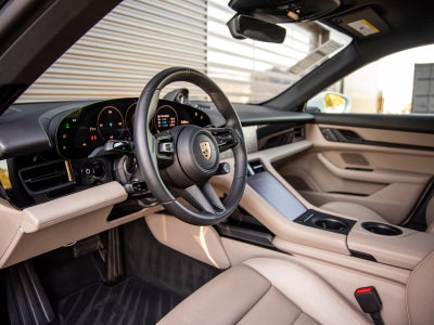 2023 Porsche Taycan Taycan