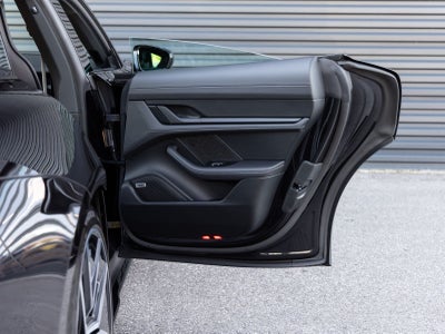 2026 Porsche Taycan Black Edition