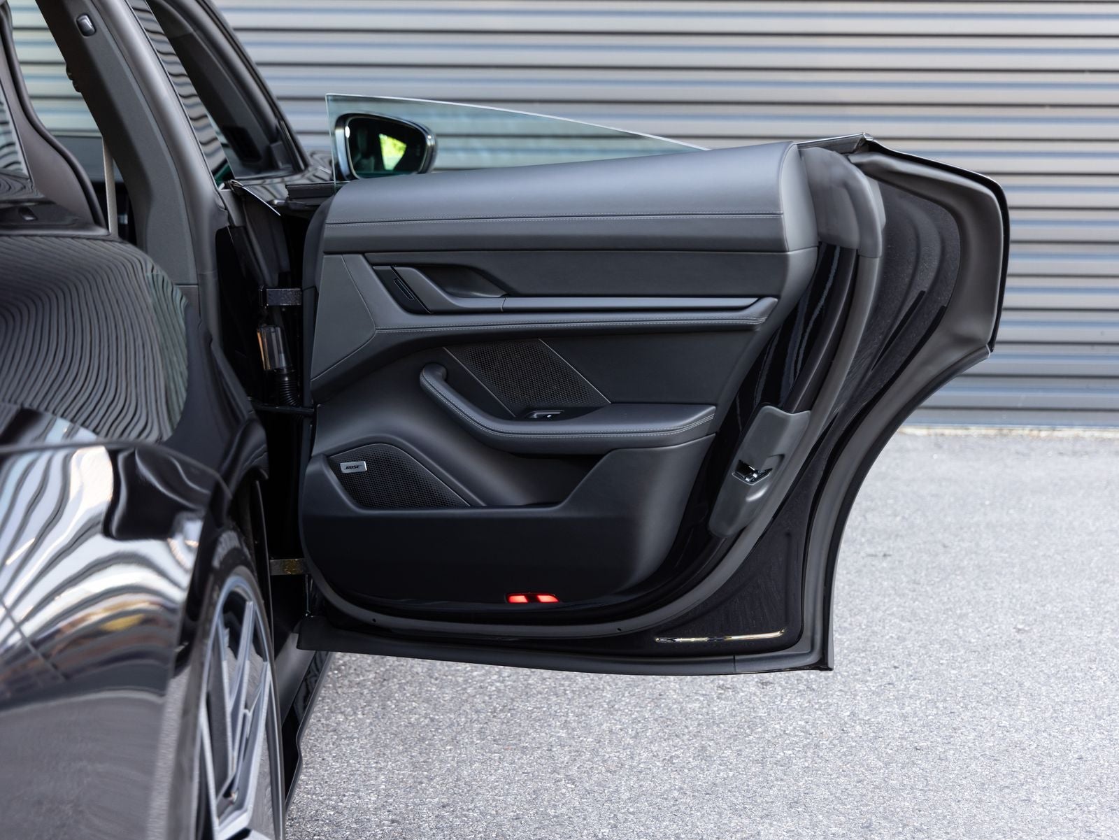 2026 Porsche Taycan Black Edition