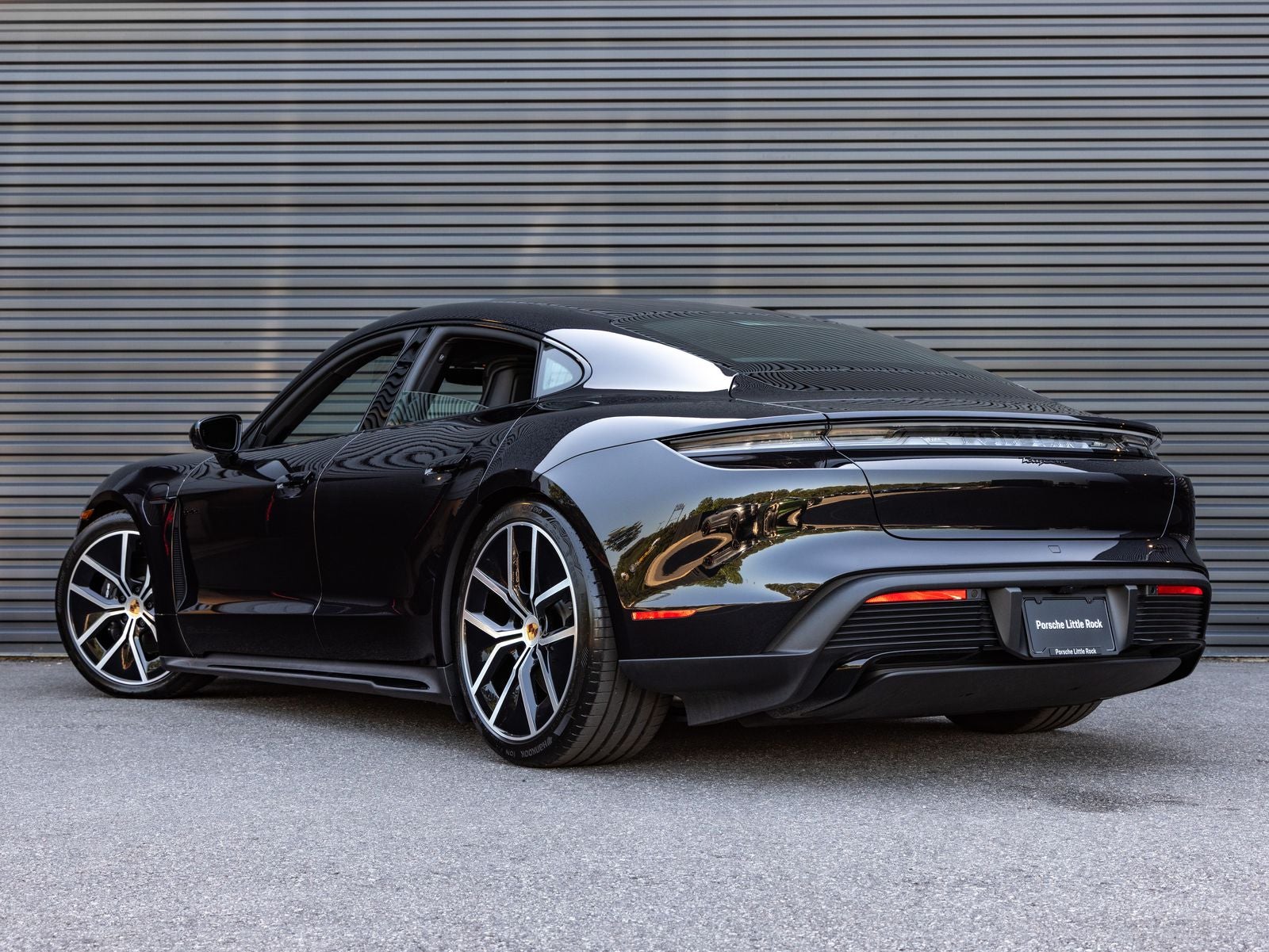 2026 Porsche Taycan Black Edition