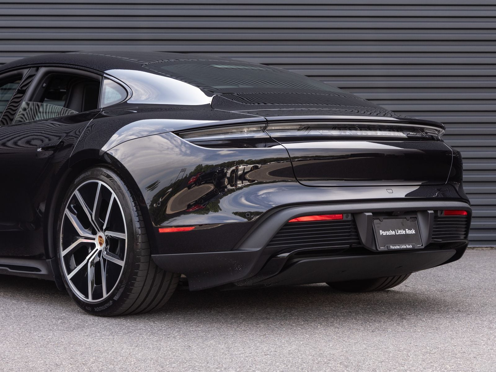 2026 Porsche Taycan Taycan 4 Black Edition