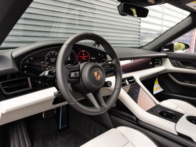 2026 Porsche Taycan Taycan 4 Black Edition