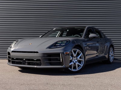 2026 Porsche Panamera Panamera 4