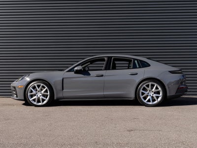 2026 Porsche Panamera Panamera 4