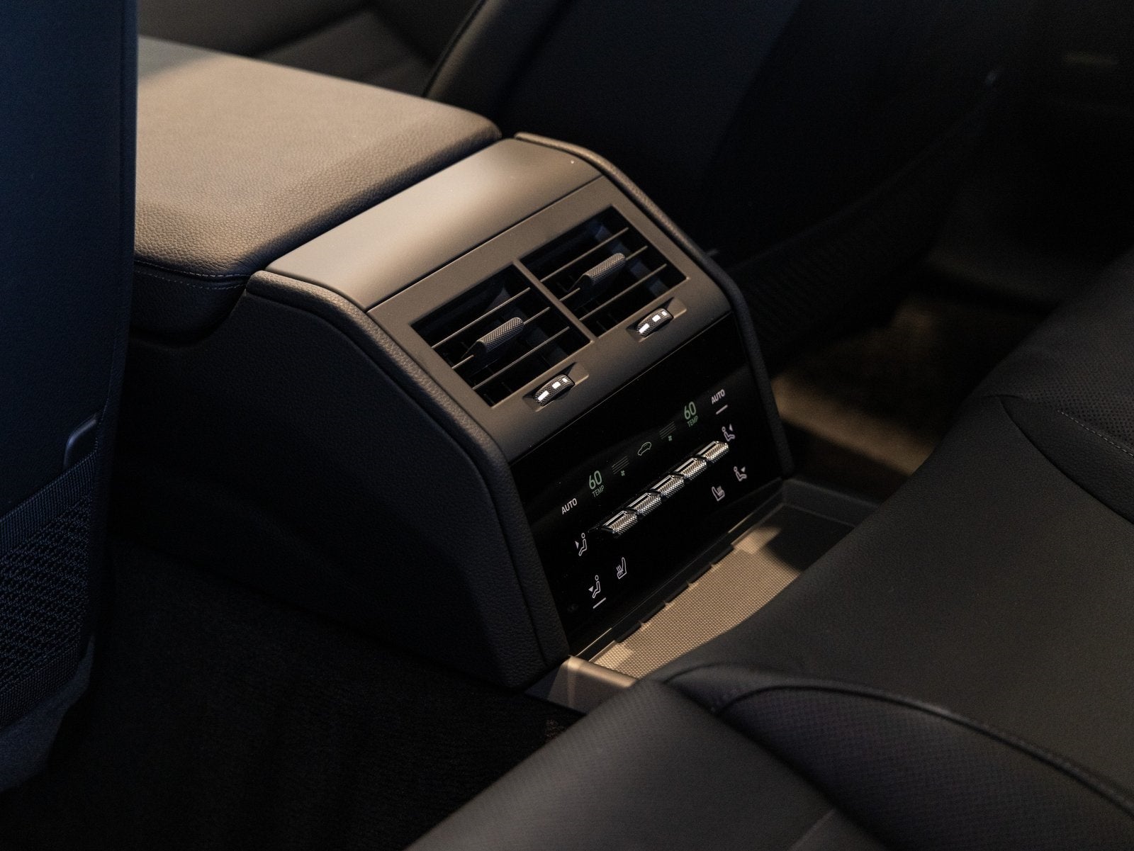 2026 Porsche Panamera Panamera 4