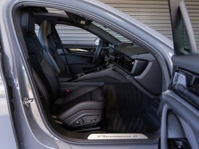 2026 Porsche Panamera Panamera 4