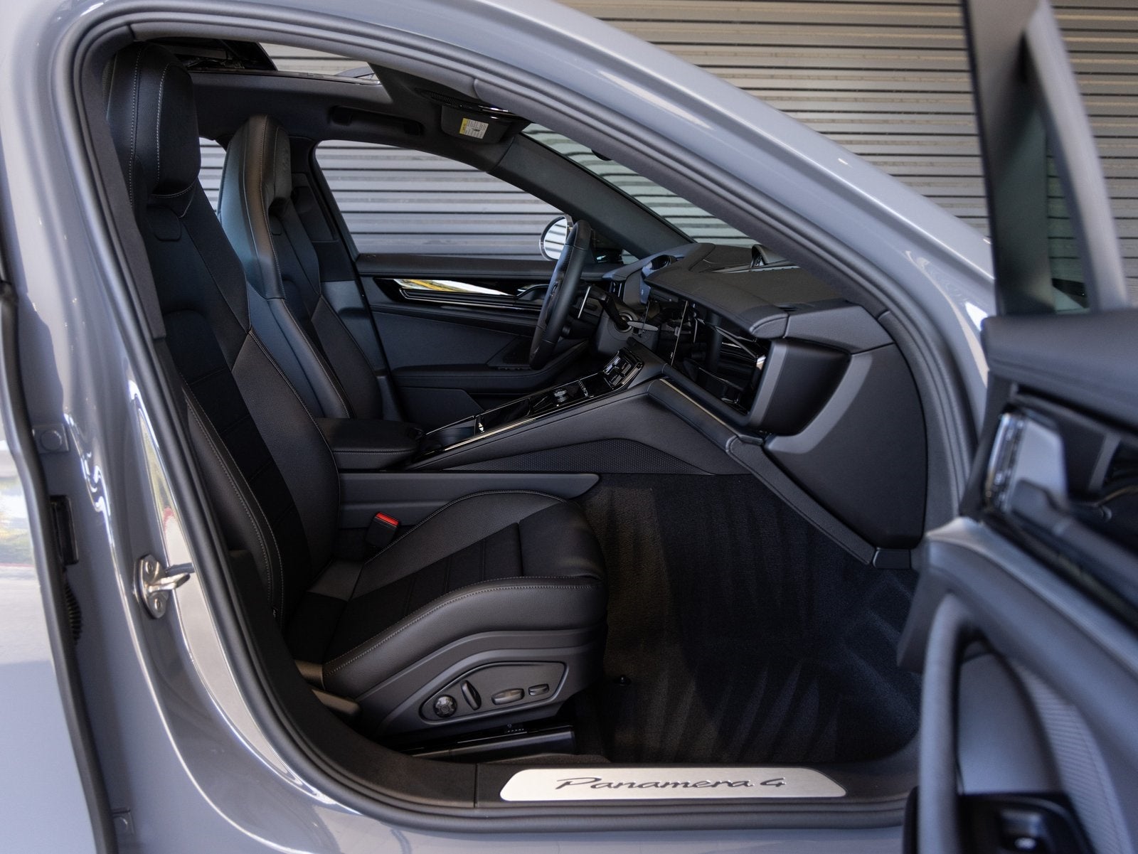 2026 Porsche Panamera Panamera 4