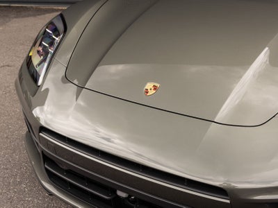 2026 Porsche Panamera 4