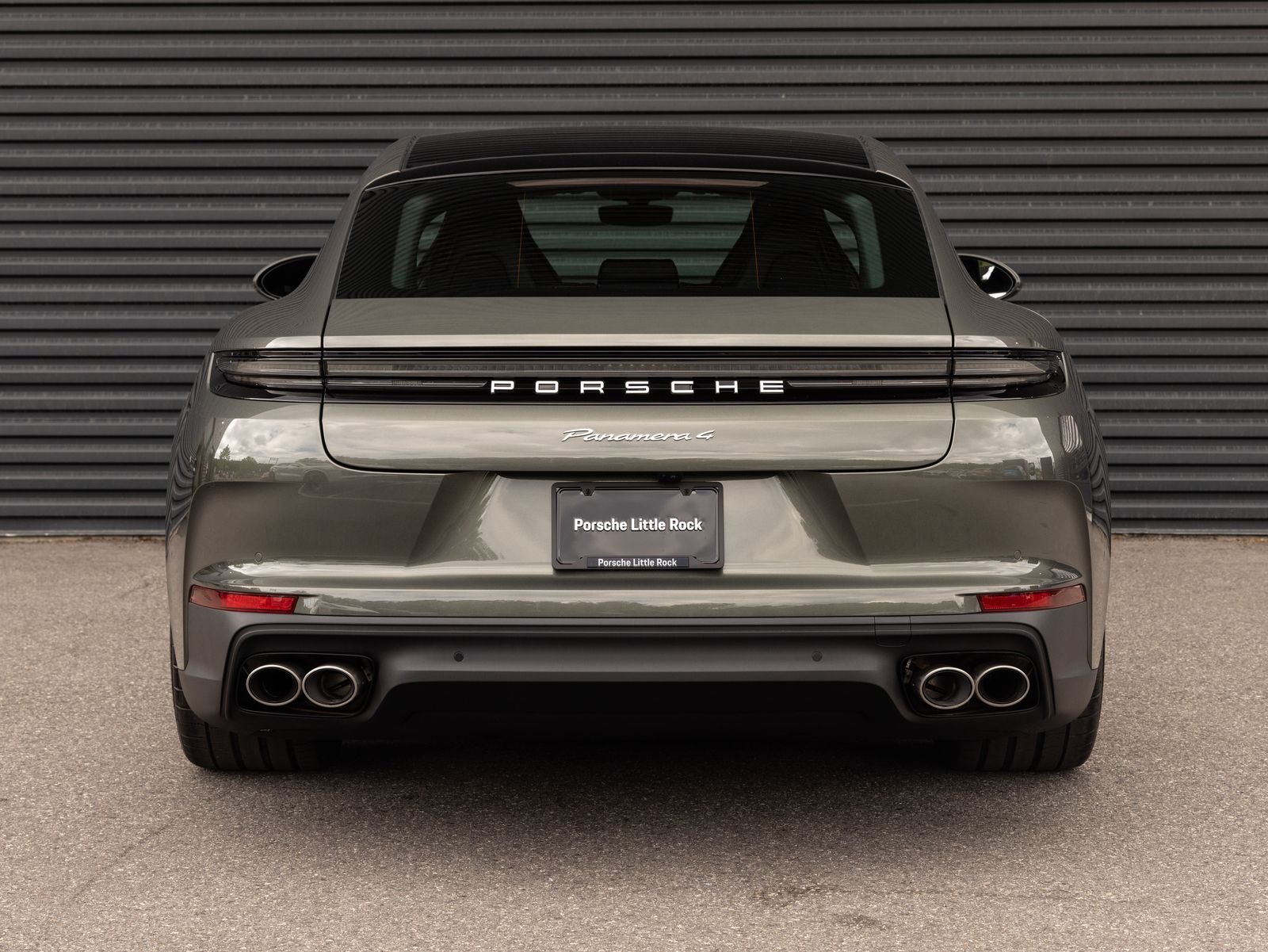 2026 Porsche Panamera 4