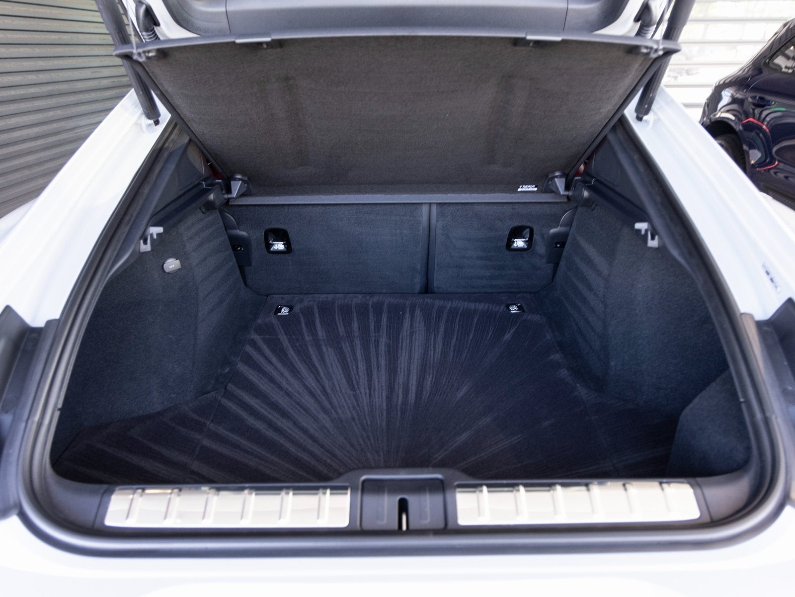 2025 Porsche Panamera Panamera 4