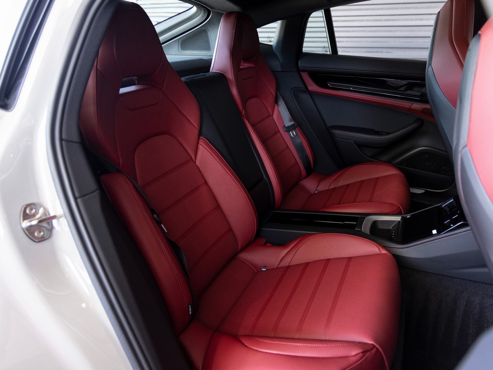 2025 Porsche Panamera Panamera 4