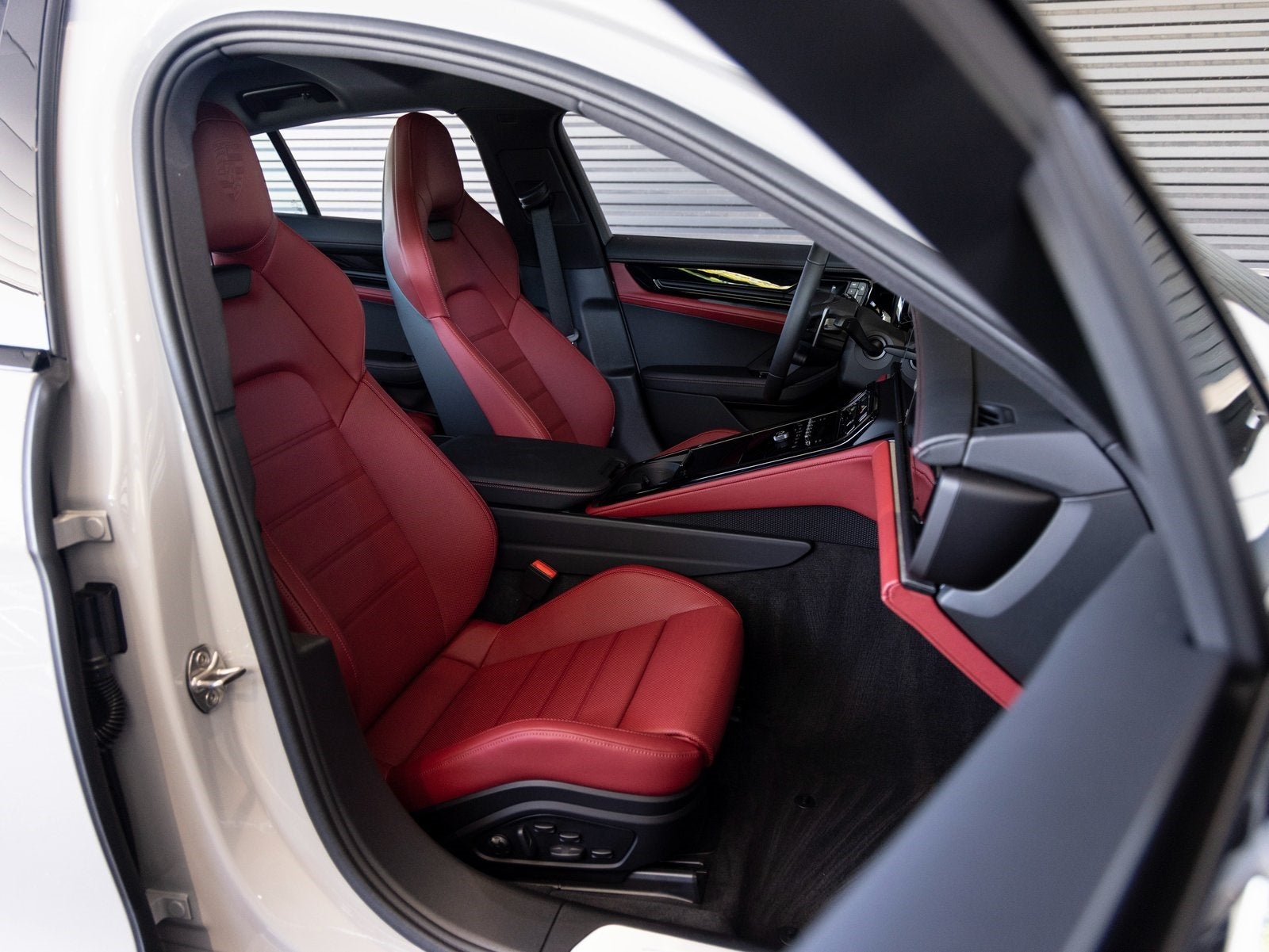 2025 Porsche Panamera Panamera 4