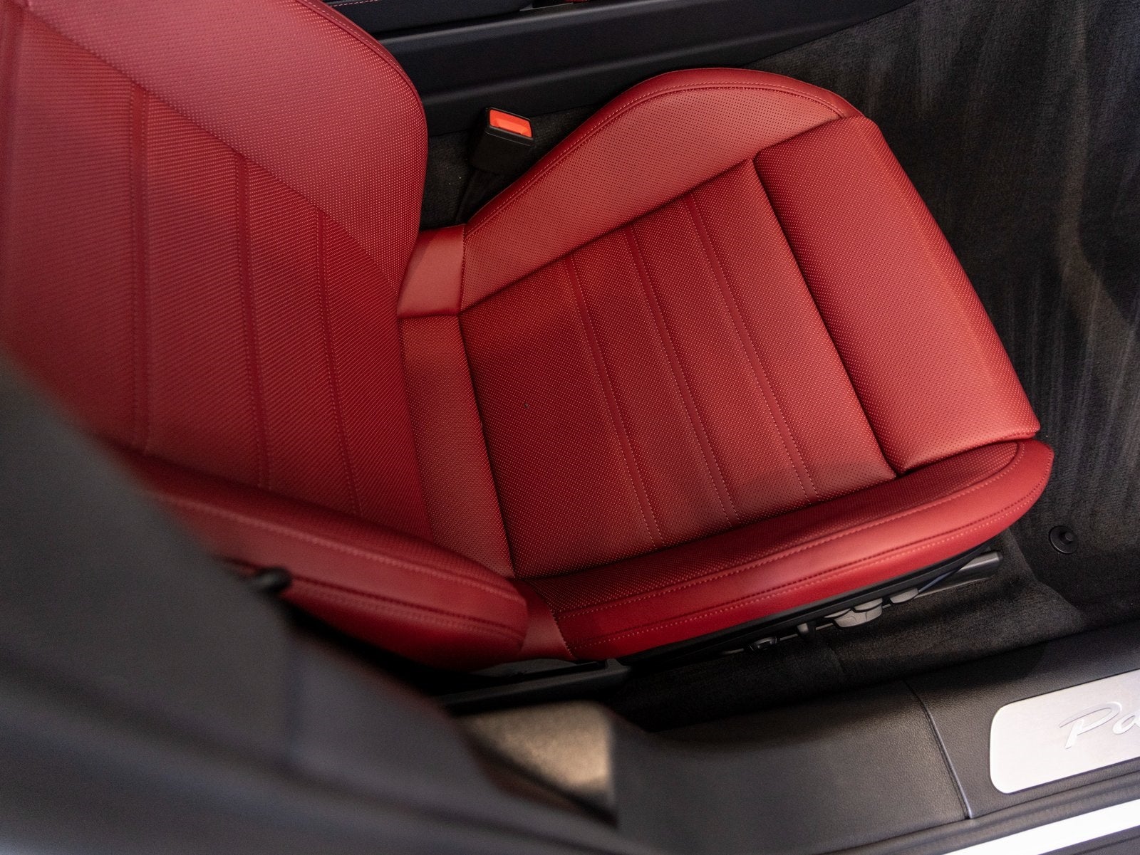 2025 Porsche Panamera Panamera 4